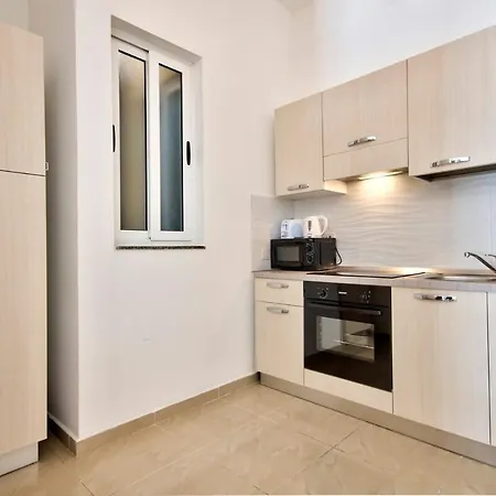 Lejlighed Urbanstays - 1 Bedroom By Shortletsmalta Gzira